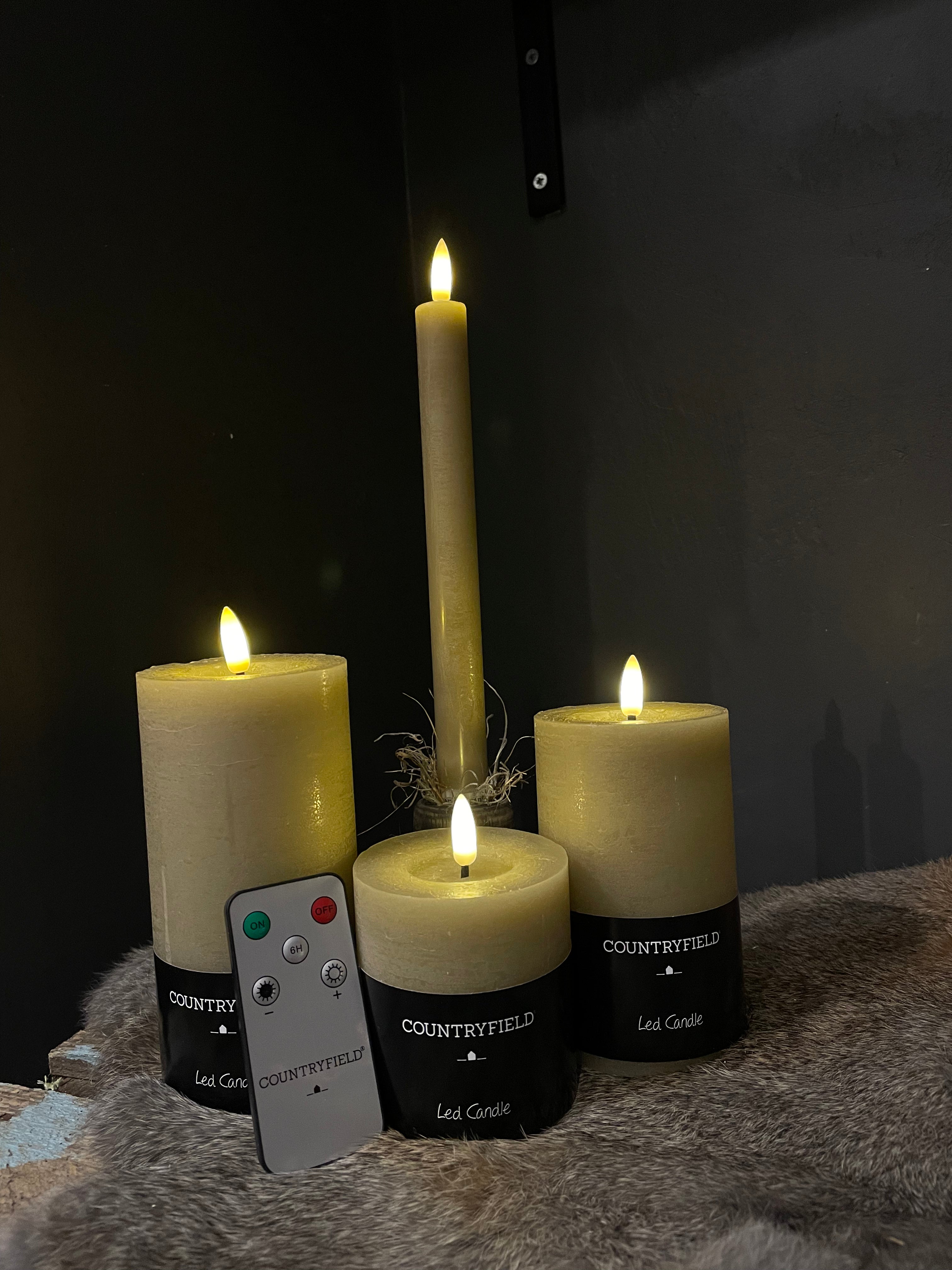 EDMONDO 3 LED Kaarsen - Bougies LED à flamme mobile - Avec interrupteur ON  & OFF 